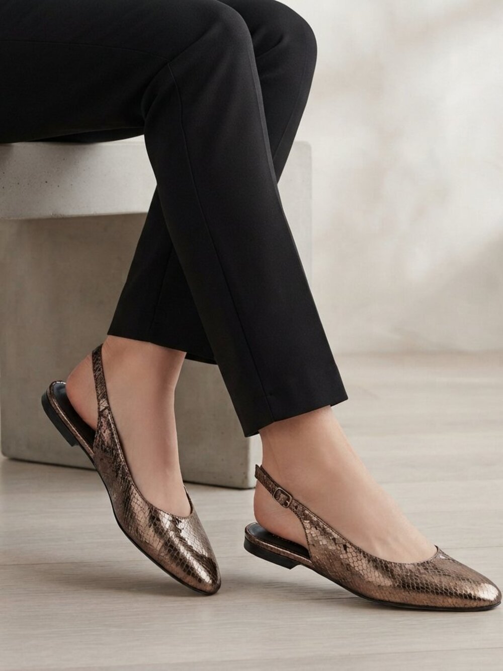 Vintage Stuart Weitzman leather slingback Flats Size 8